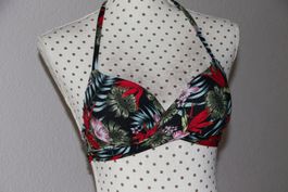 Bikini Oberteil von CALZEDONIA Gr.M  ( 80 A ) wie neu