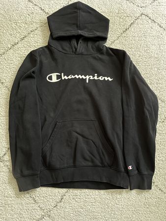 Champion Hoodie Grösse S (Gebraucht) in zürich für CHF 15 – mit