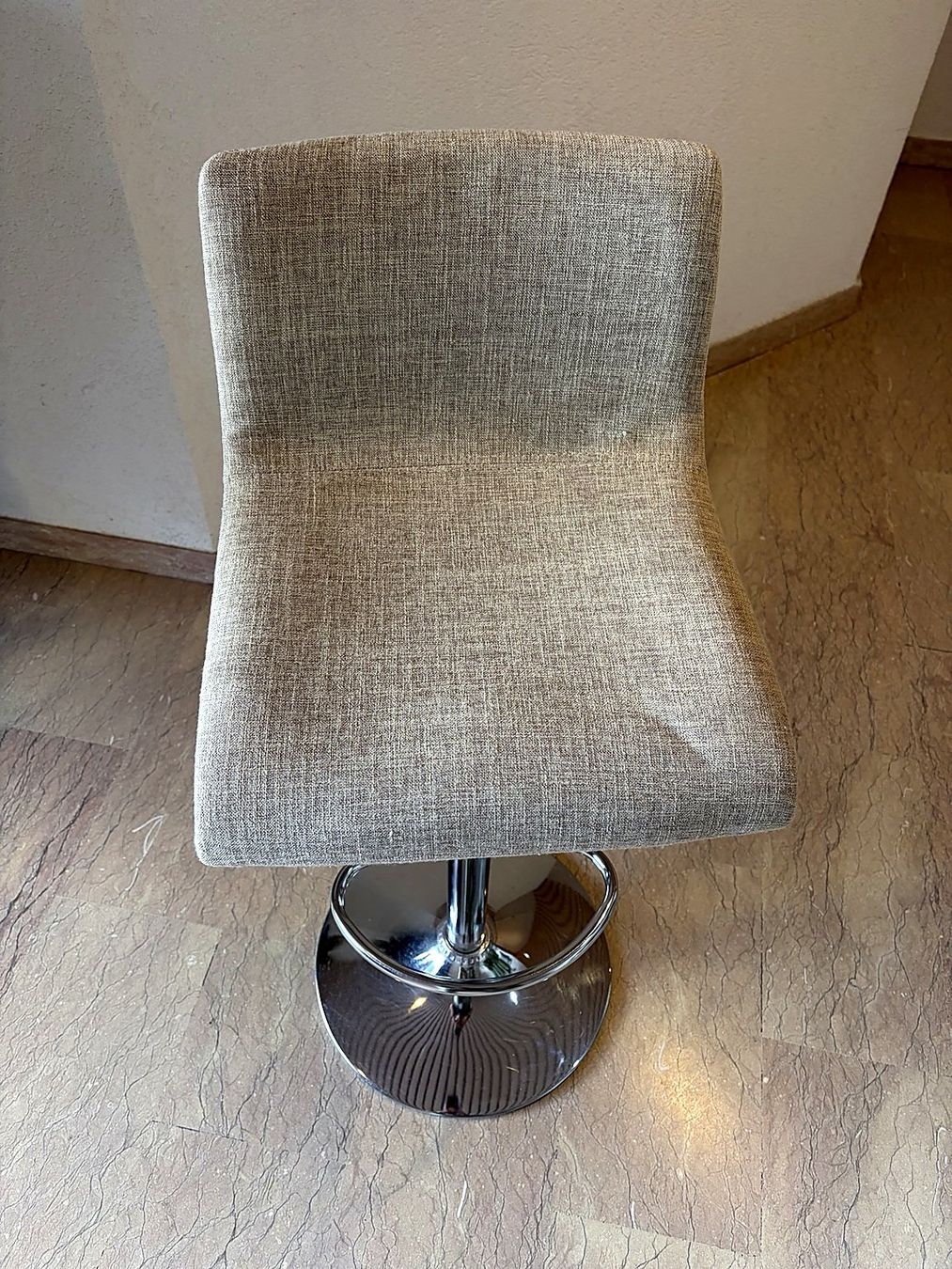 Hocker: Lot de 4 tabourets de bar – Neu (gemäss Beschreibung) aus St-Prex von dma_mr5g 1