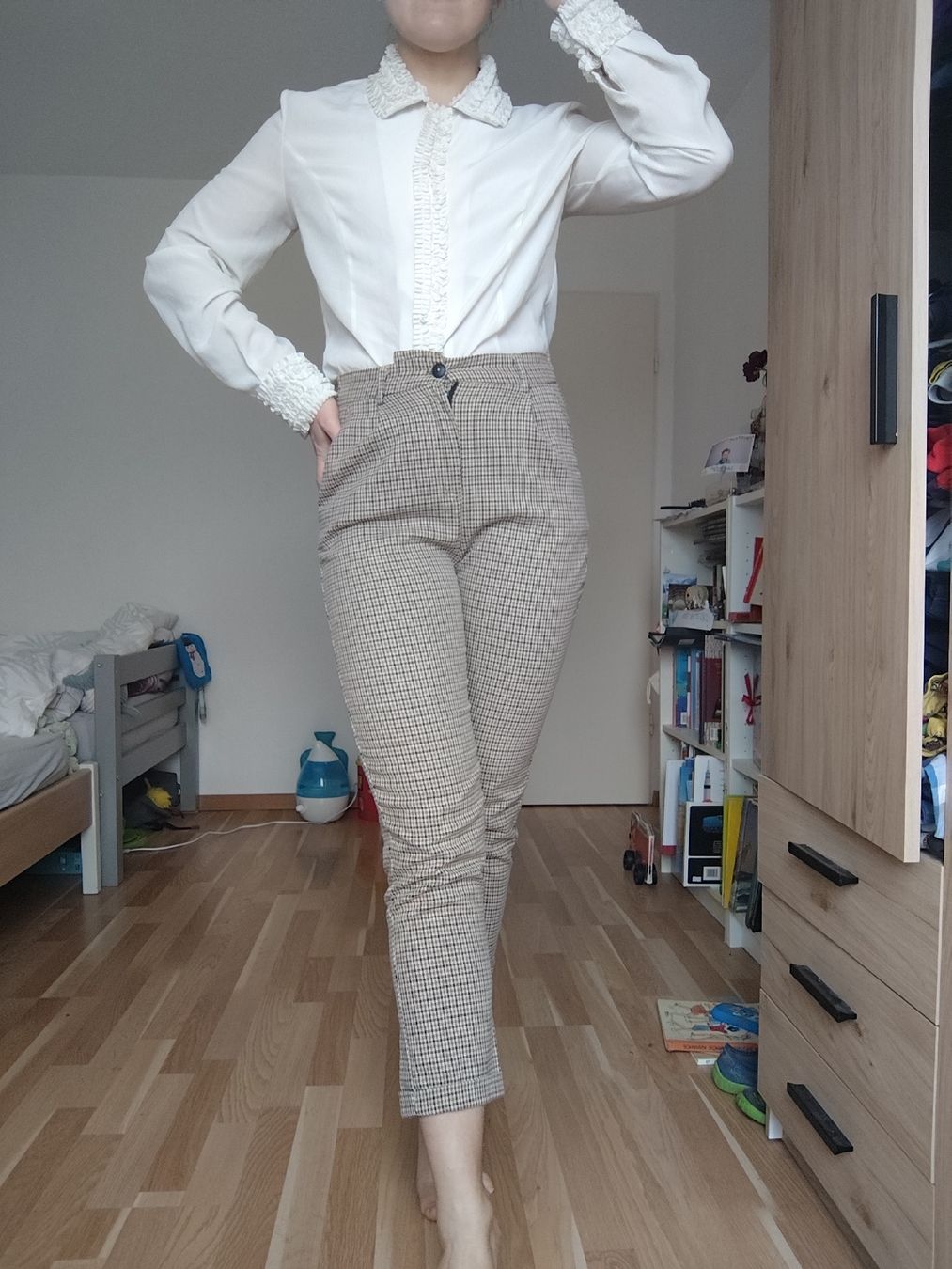 Hosen: Pull&Bear Checkered High-Waisted Trousers - Size S 🍂🍁 – Gebraucht aus Mägenwil von VintageGirly 4