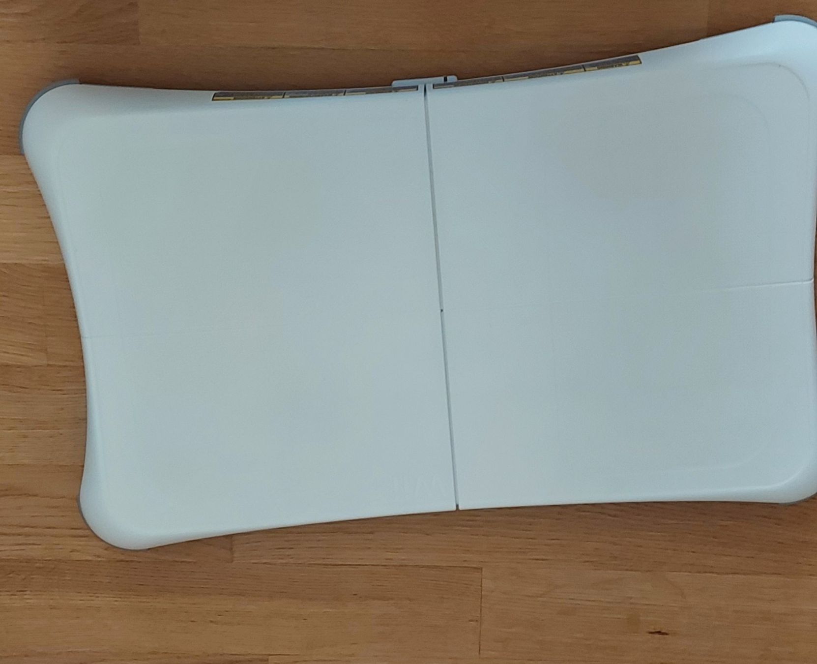 Nintendo Console: Wii fit bord + game – Usato da moudon venduto da jaunejaunelapinjaune