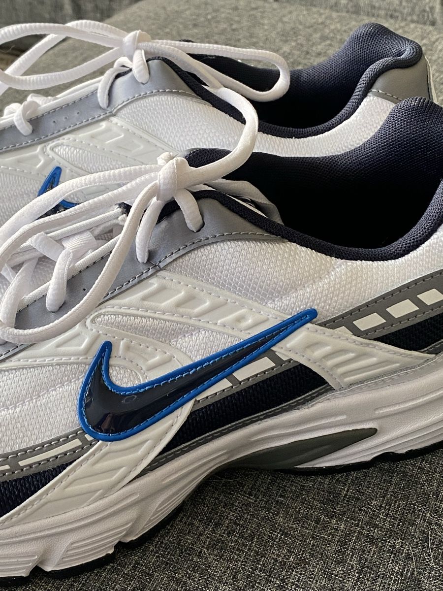 Nike Herrenschuhe: Nike Sneaker – Neu und originalverpackt aus Thun von reb_qd7f 1