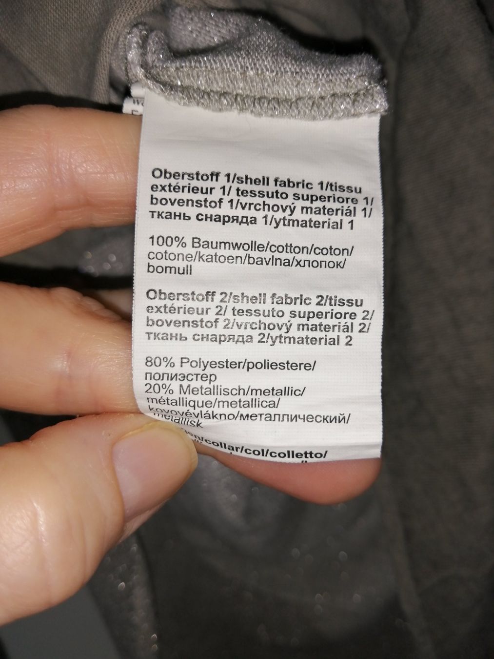 T-shirt: T-Shirt mit langen Ärmel – Usato da Buchrain venduto da nat_pl5p 7