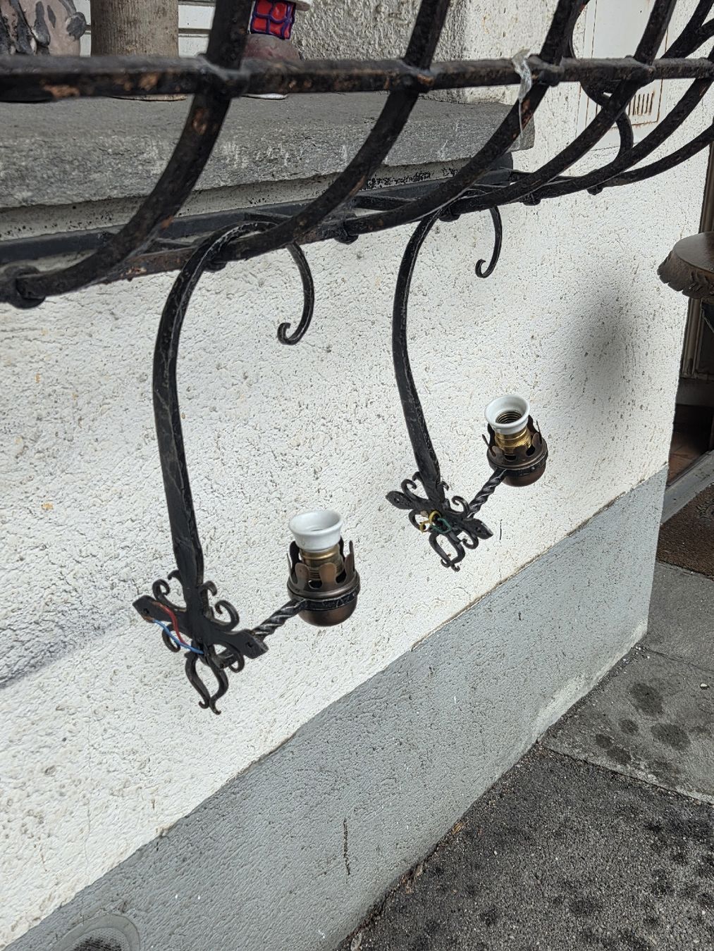 Lampade: 2 antike Wandlampen – Usato da Küblis venduto da rol_fkd5