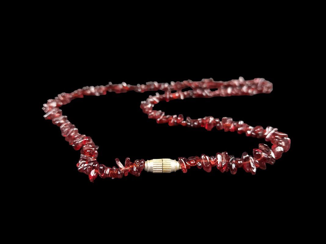 Catenine: Kette Granat – Usato da Hünenberg venduto da Restwert_Zug 5
