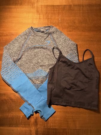 Zwei Sport Tops Gymshark + Puma Grösse XS