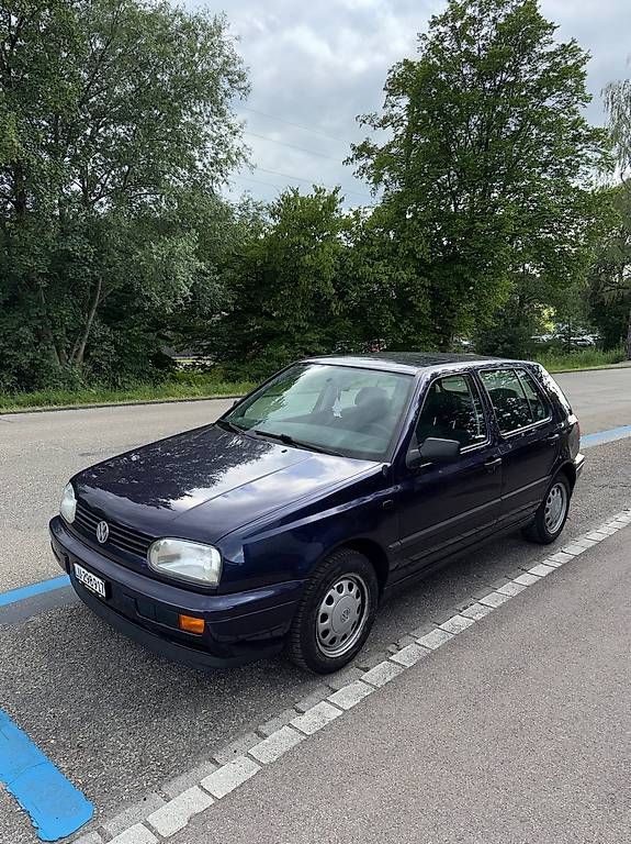 VW Automobili: VW Golf 1800 Swiss Topline – Usato da Meggen venduto da lor_2rvc 1