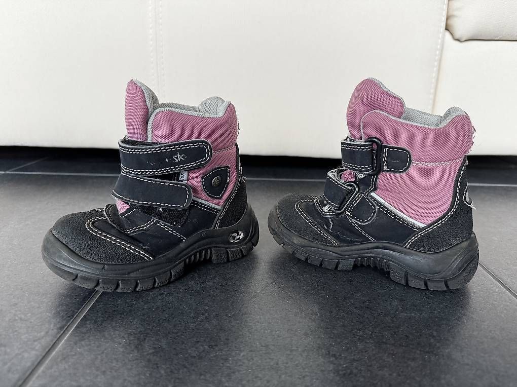 Schuhe für Mädchen: Winterstiefel Gr. 24  – Gebraucht aus Ottenbach von bienemaja010 3