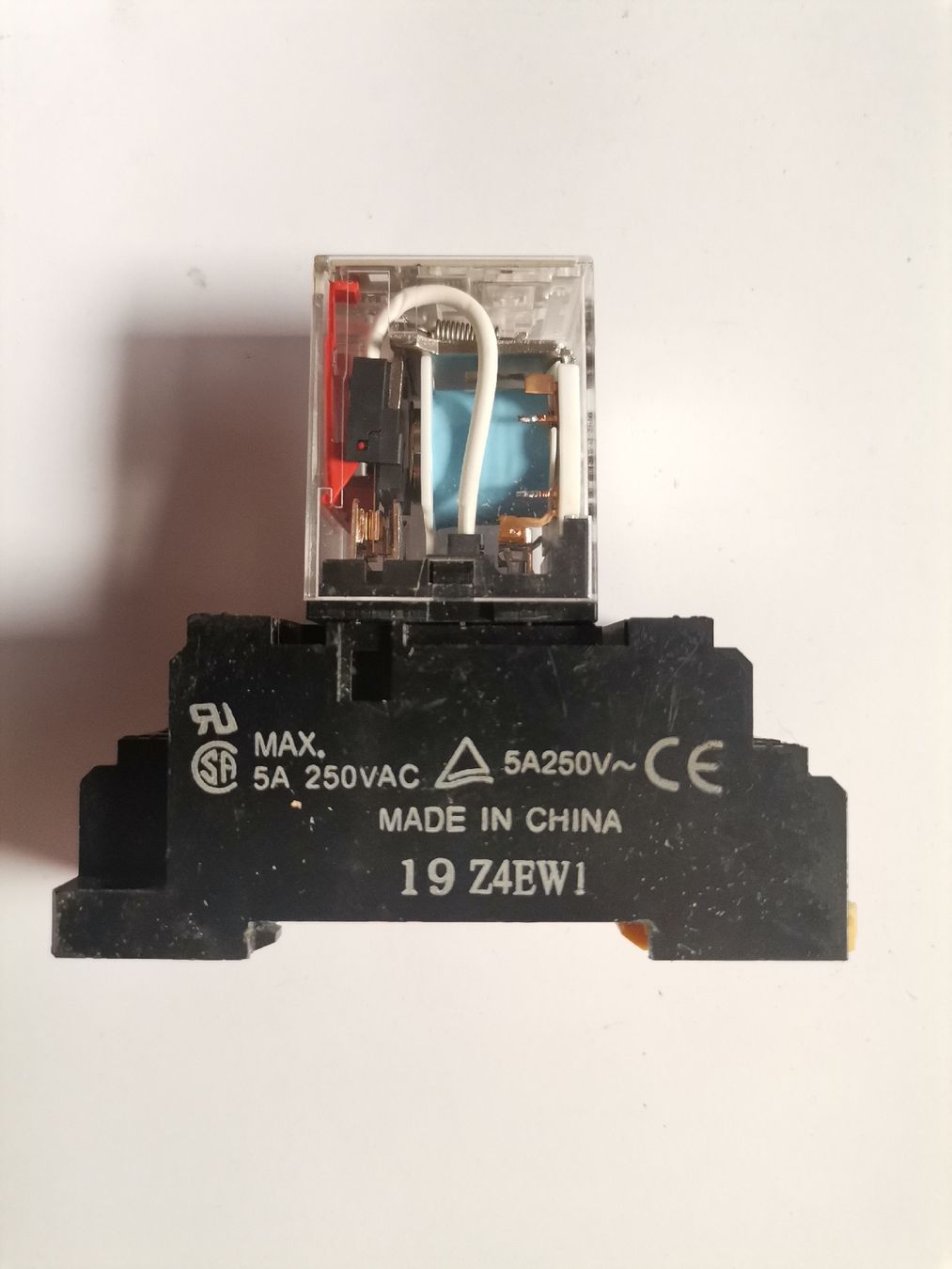 Componenti elettronici: Omron Relais MY2 24VDC 5A 250VAC – Usato da St. Gallen venduto da Bir_Rer 1