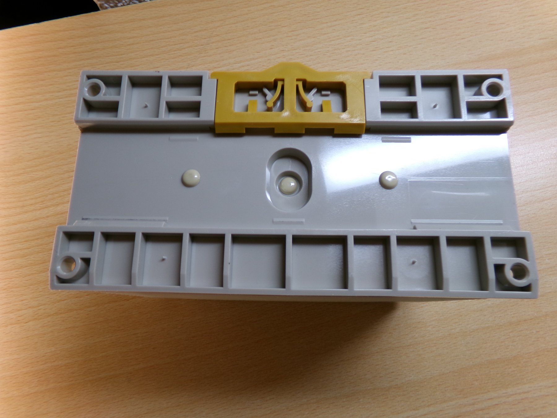 Omron Componenti elettronici: Spannungsversorgung 24V 4,2A Omron – Usato da Hombrechtikon venduto da Maloev17 7