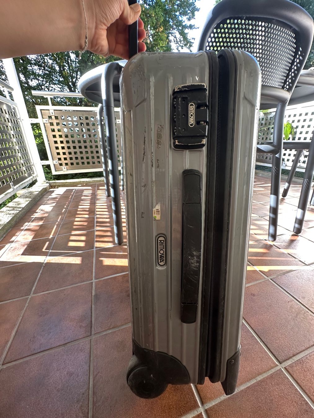 Rimowa Valises de voyage: Rimowa suitcase silver used – D'occasion à Zürich par lin_g7d6 5