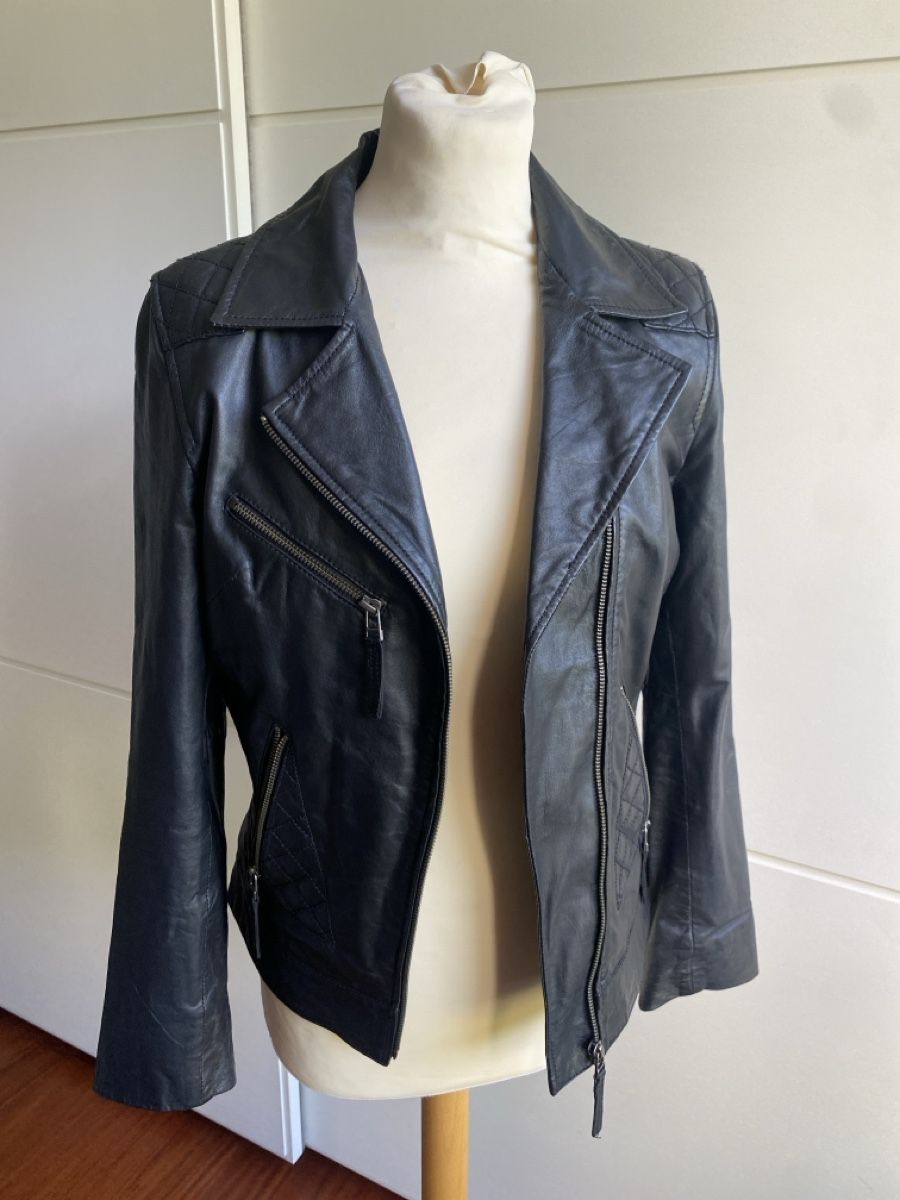 Jacken: Schwarze Lederjacke, Gr. S, Top Zustand! – Neu (gemäss Beschreibung) aus Erlenbach ZH von renata-c 3
