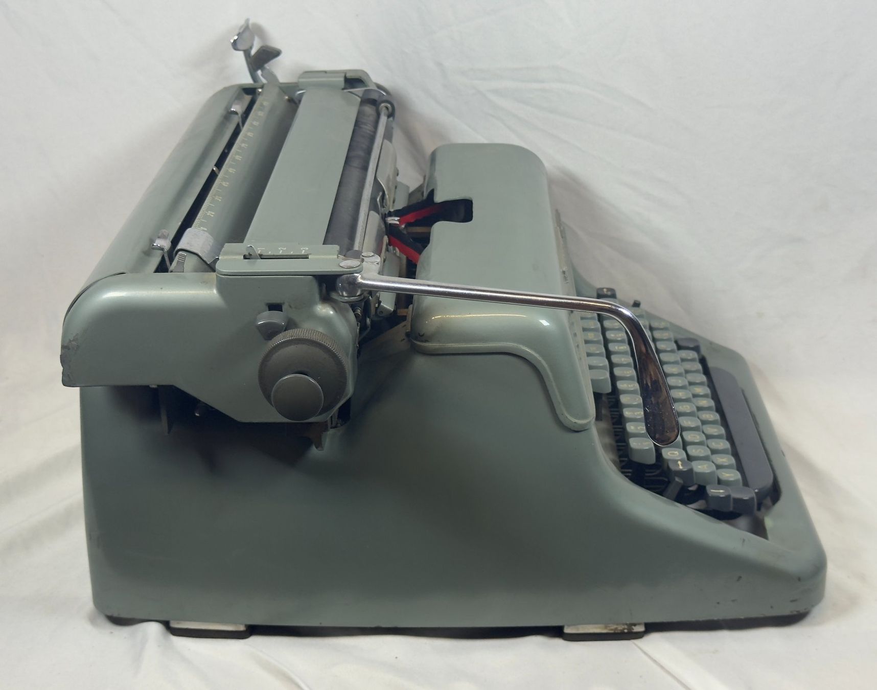 Macchine da scrivere: Ancienne machine à écrire Torpedo Solitaire – Usato da Tramelan venduto da lolopat 6