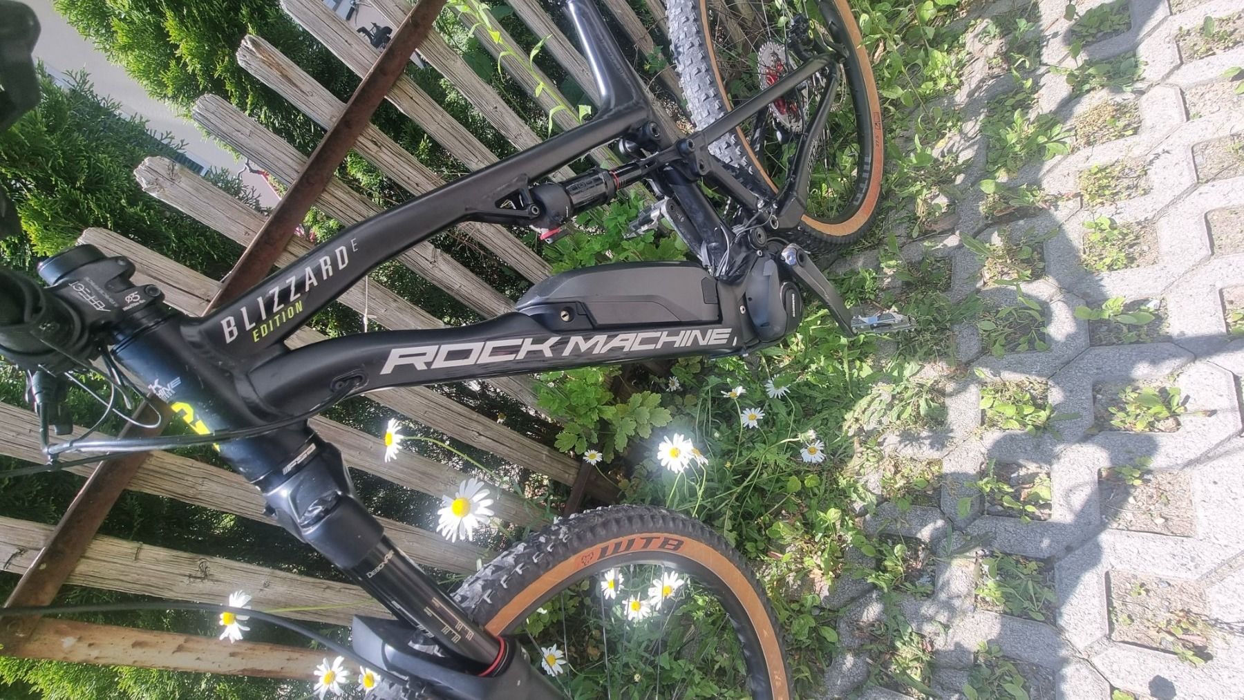 Rock Machine Biciclette: Rock Machine 25th Anniversary E‑Fully (XT Di2 / Magura MT5) – Usato da Hausen AG venduto da mauricelebrain 6