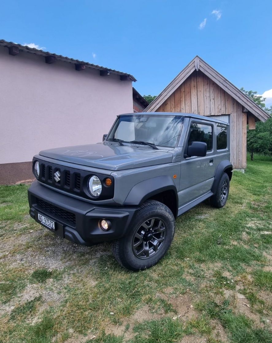 Suzuki Automobili: Suzuki Jimmy – Usato da Holderbank AG venduto da erm_5ydw 4