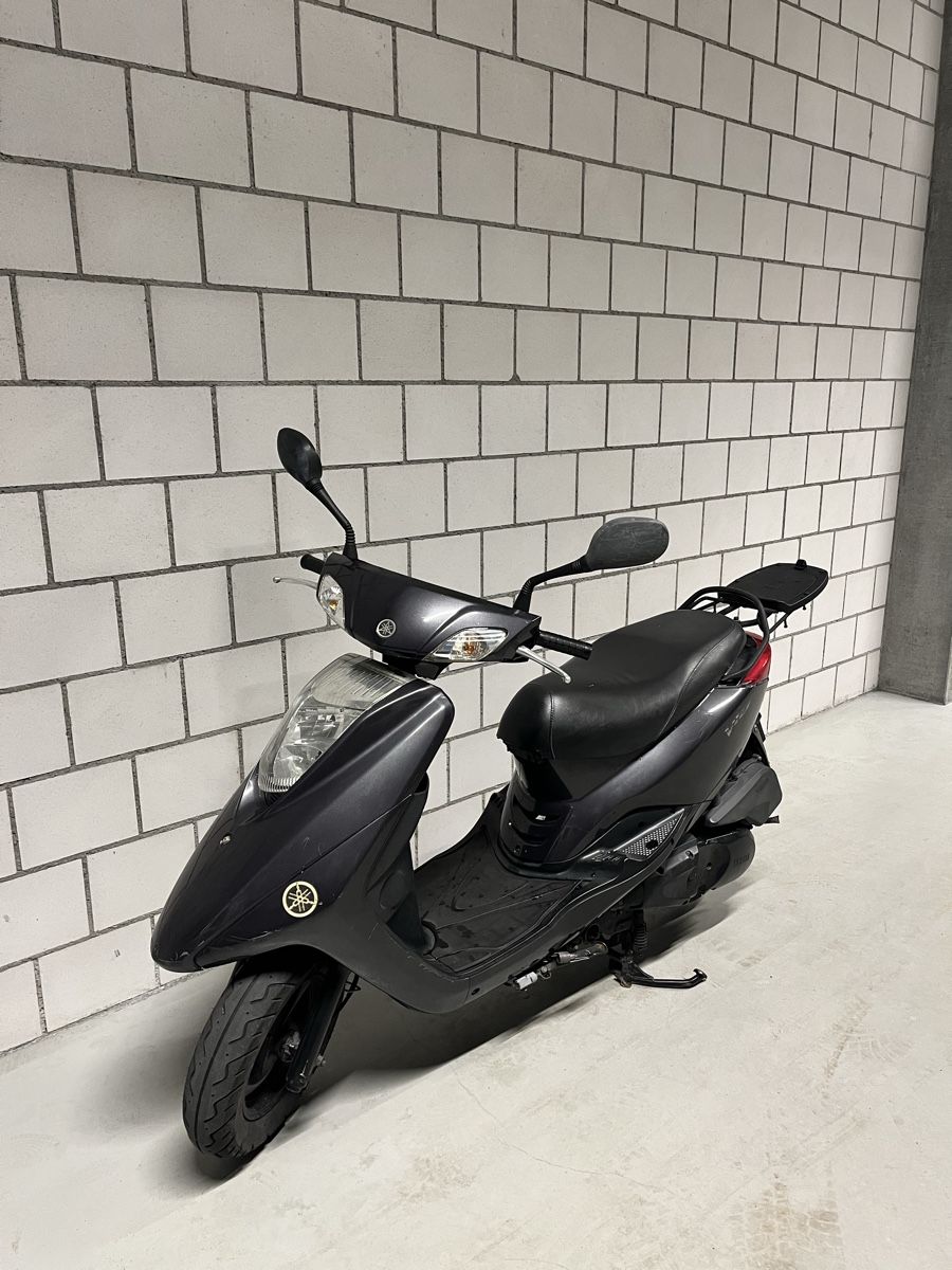 Yamaha Scooter: Yamaha Vity XC125E Ab MFK 07.2025 – Usato da Thun venduto da soeep