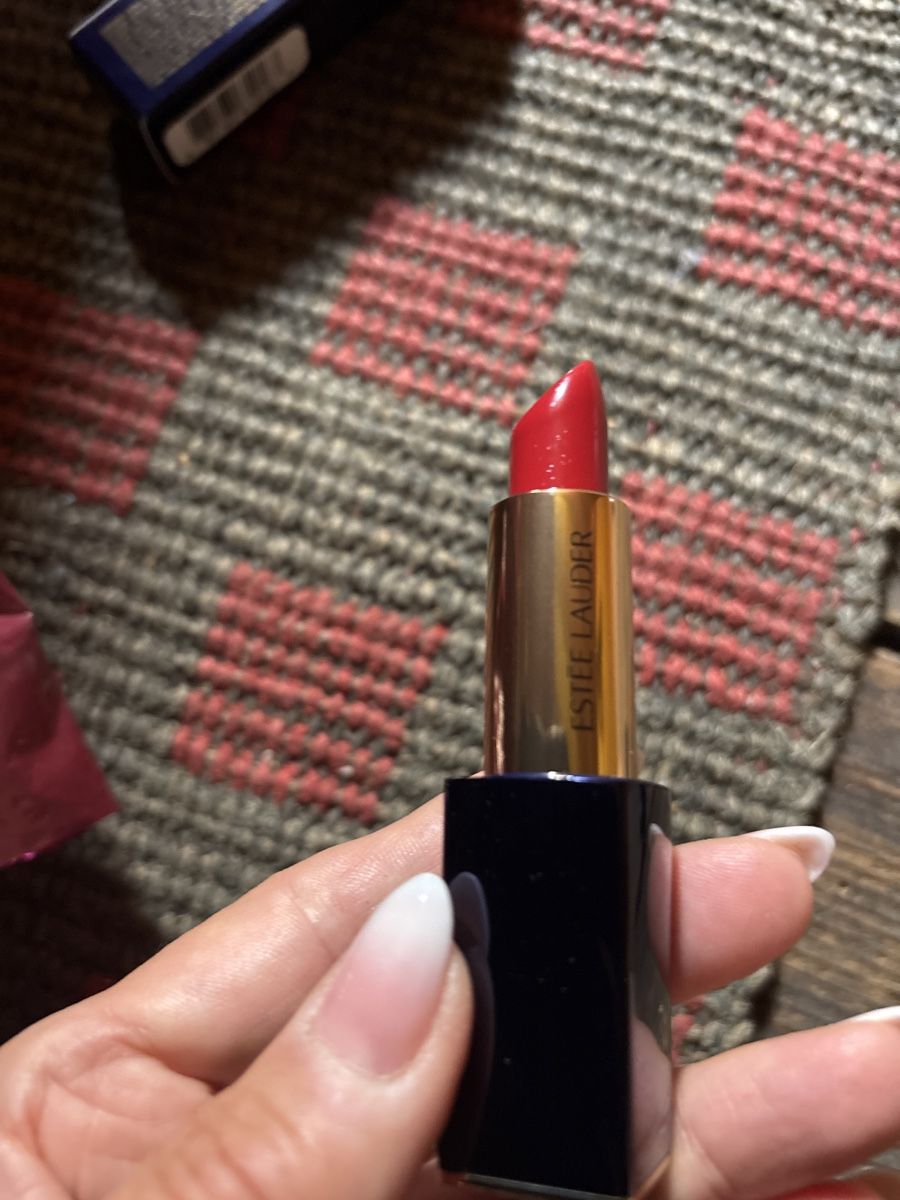 Estée Lauder Make-up: Lippenstift Estee Lauder neu 541 – Nuovo e nell'imballaggio originale da Kaltbrunn venduto da Modern 2