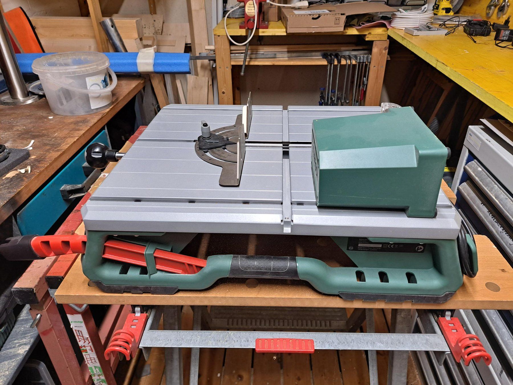 Bosch Sägen: Bosch Advanced Table Cut 52 - die kleinste Tisch-Kettensäge – Gebraucht aus Hefenhofen von Tino2803 2