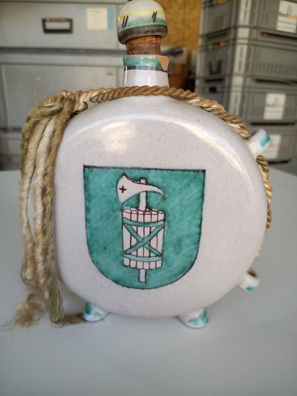 Altro: Schnapsflasche mit St.Galler Kantonswappen – Usato da Oberegg venduto da A-Z.Handel.Loehrer