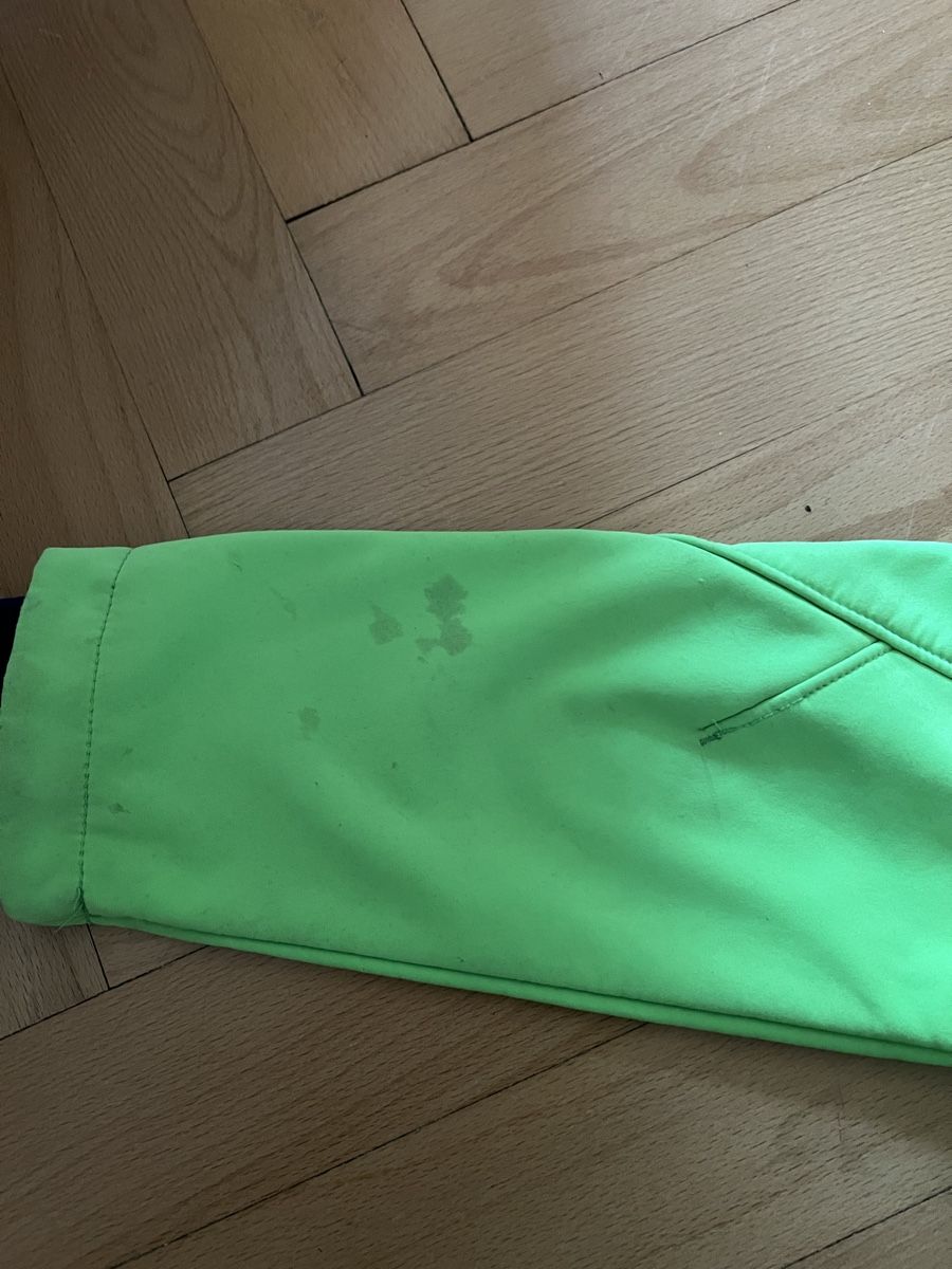 H&M Giacche & Cappotti: Softshell Jacke , hellgrün, H & M , Gr.116 – Usato da Bern venduto da Slo3 4