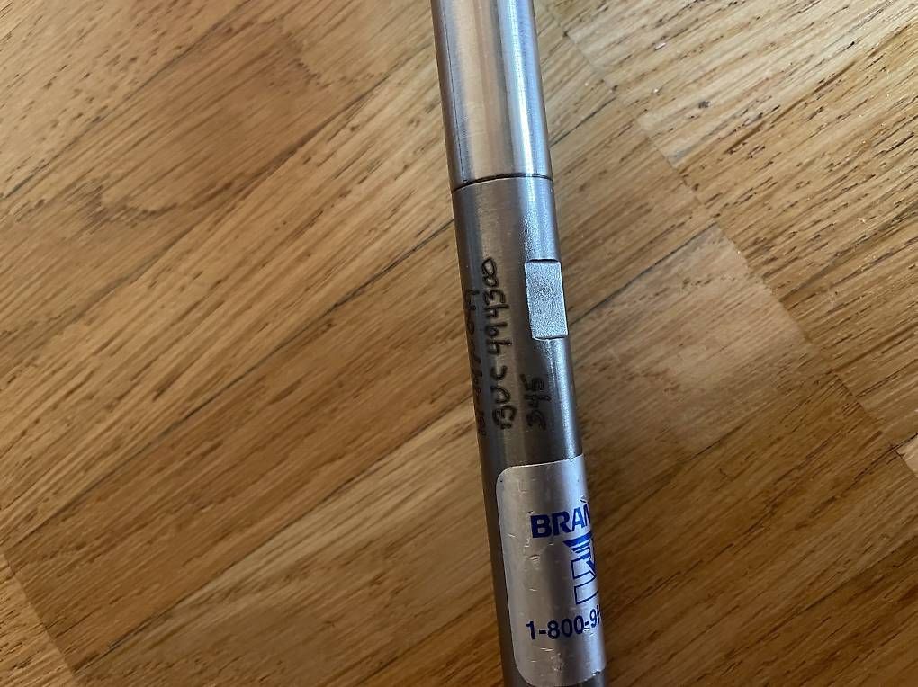 Accessori da laboratorio: Branson Ultrasonic Emulsifying Horn With Extra Tip – Usato da Zürich venduto da Heavymattal 1