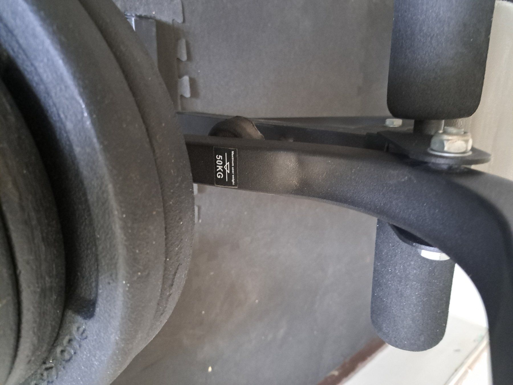Hometrainer: Kompakte verstellbare Hantelbank – Pressbank – Usato da Lausanne venduto da Sunny_tape 3