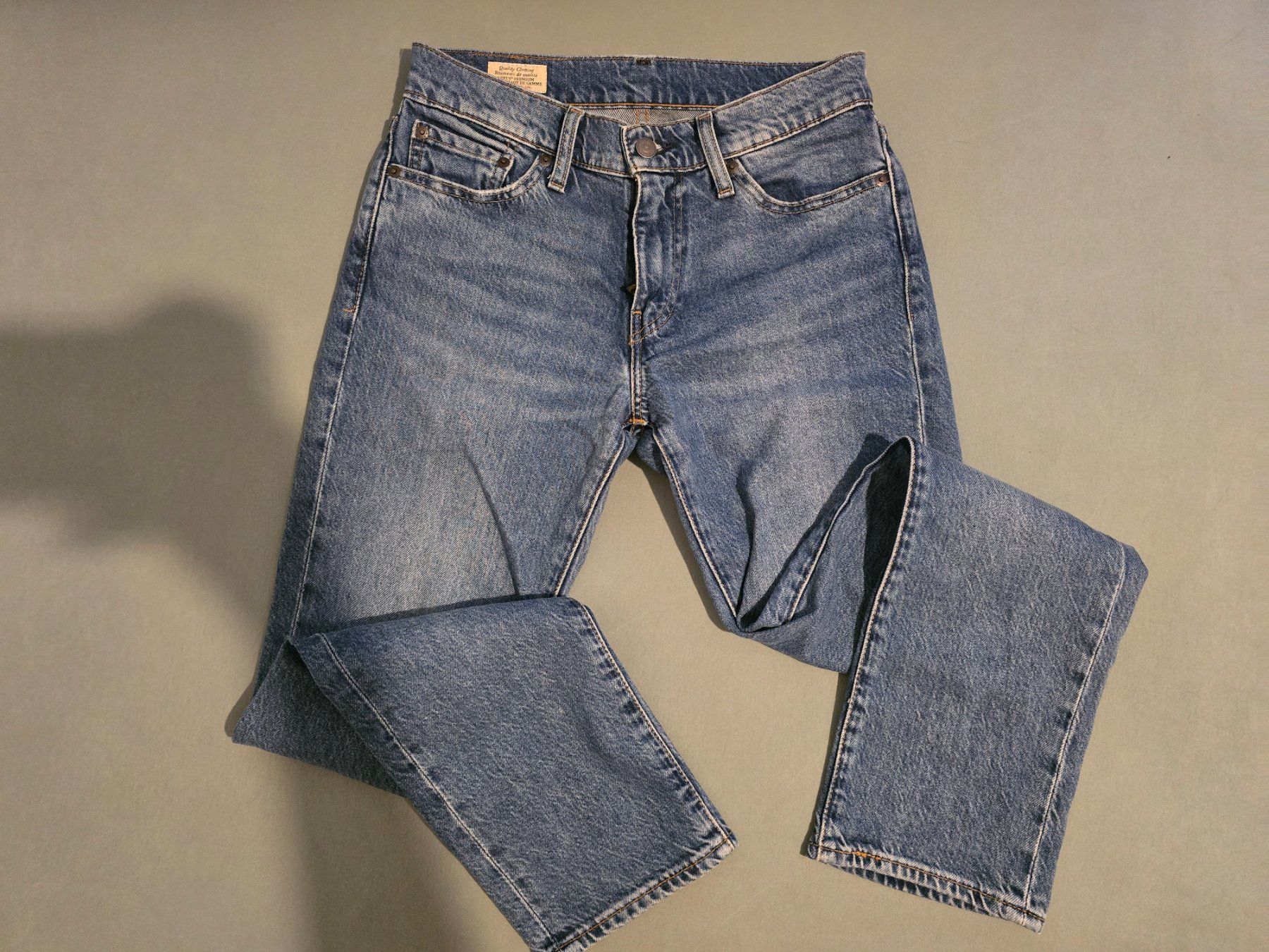 Levi's Jeans: Lot de jeans Levi's – D'occasion à Fribourg par ADGF25 1