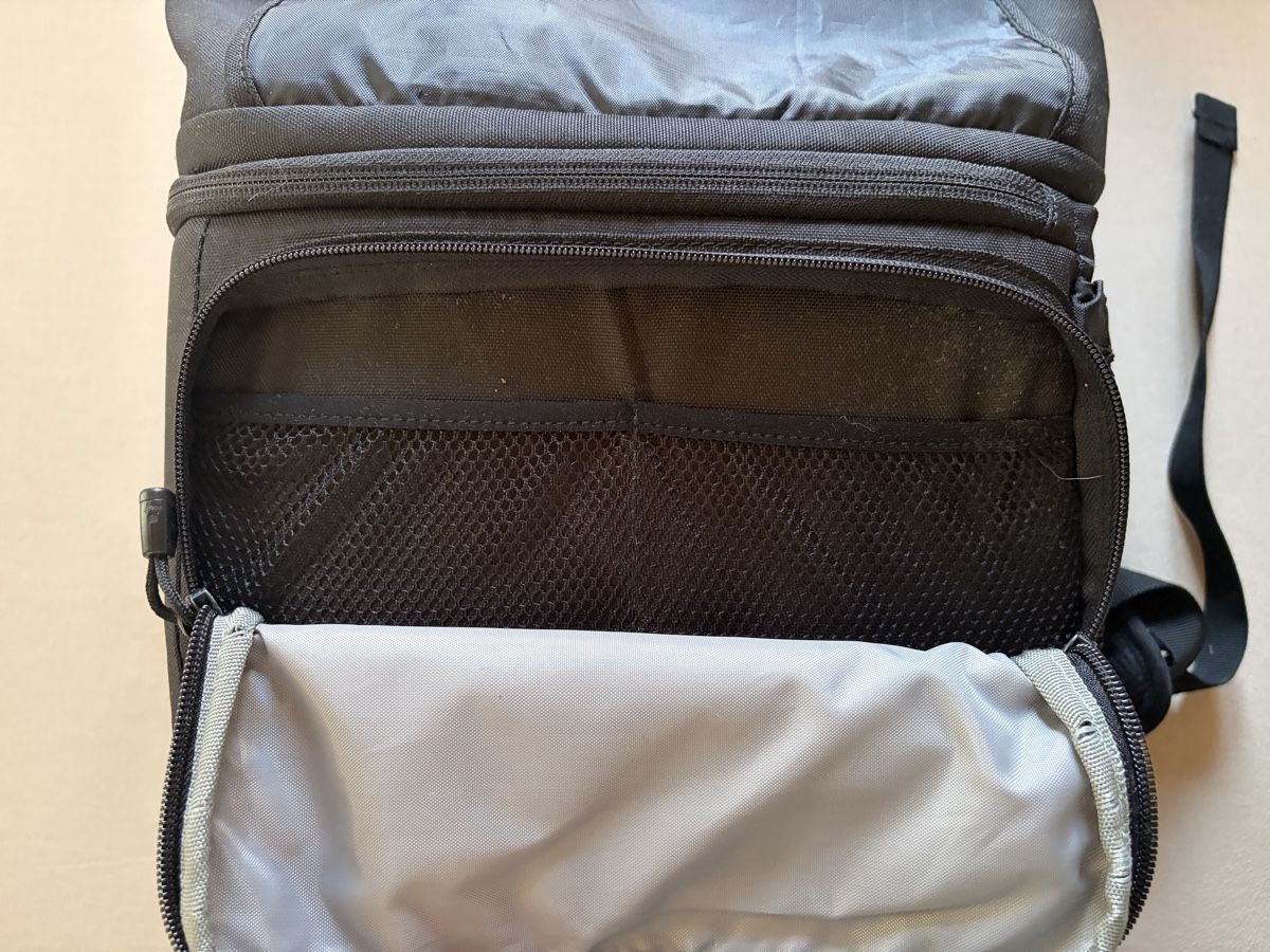 Lowepro Rucksäcke: Lowepro Kamerarucksack – Gebraucht aus Busswil BE von Ludmilleli 4
