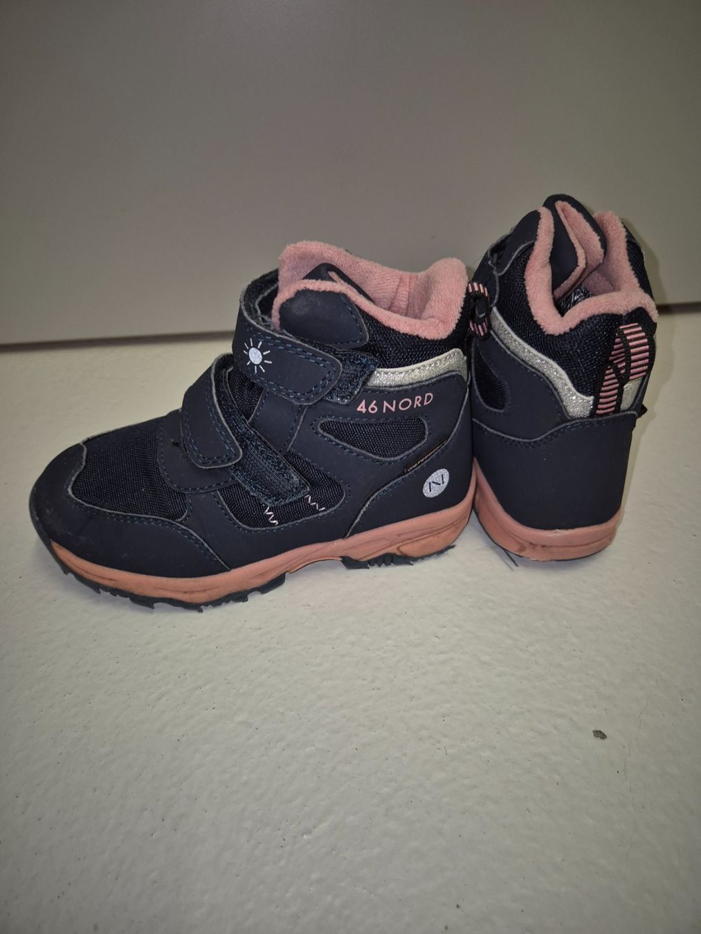 46 Nord Scarpe per ragazze: 46 NORD Wanderschuhe Gr. 28 – Nuovo (secondo la descrizione) da Altendorf venduto da caj_hry2 4