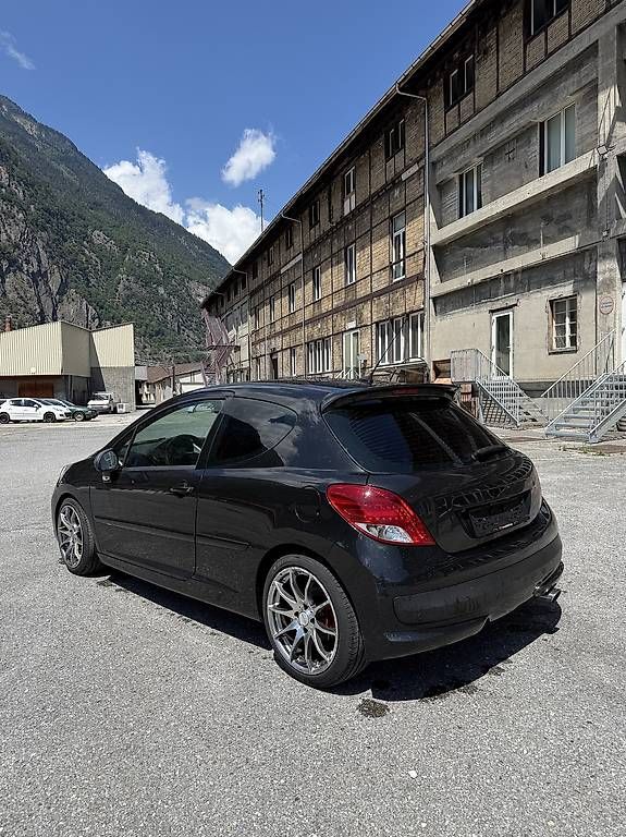 Automobili: Peugeot 207 hdi  – Usato da Evionnaz venduto da did_sj9c