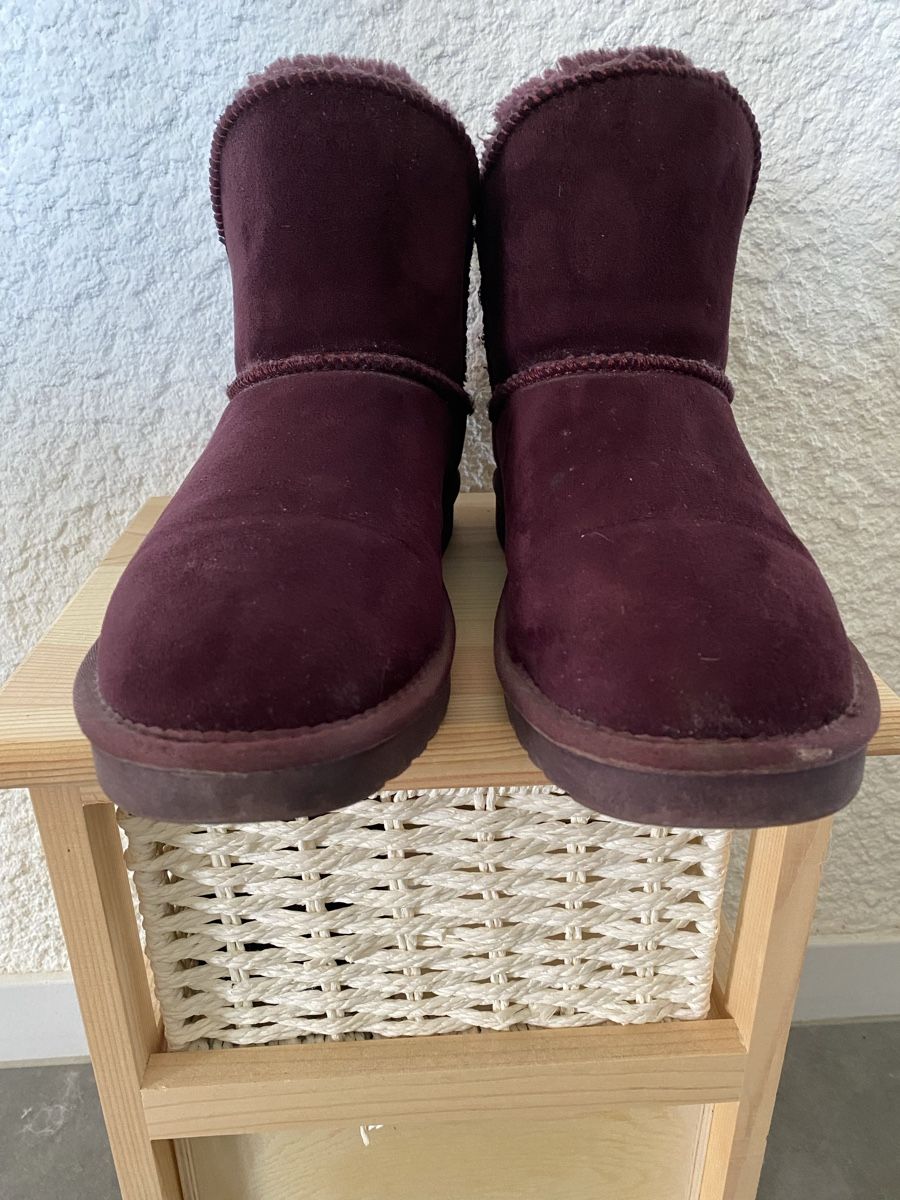 Scarpe da donna: Bottines chaude P41 – Usato da Bouveret venduto da wes_7zll