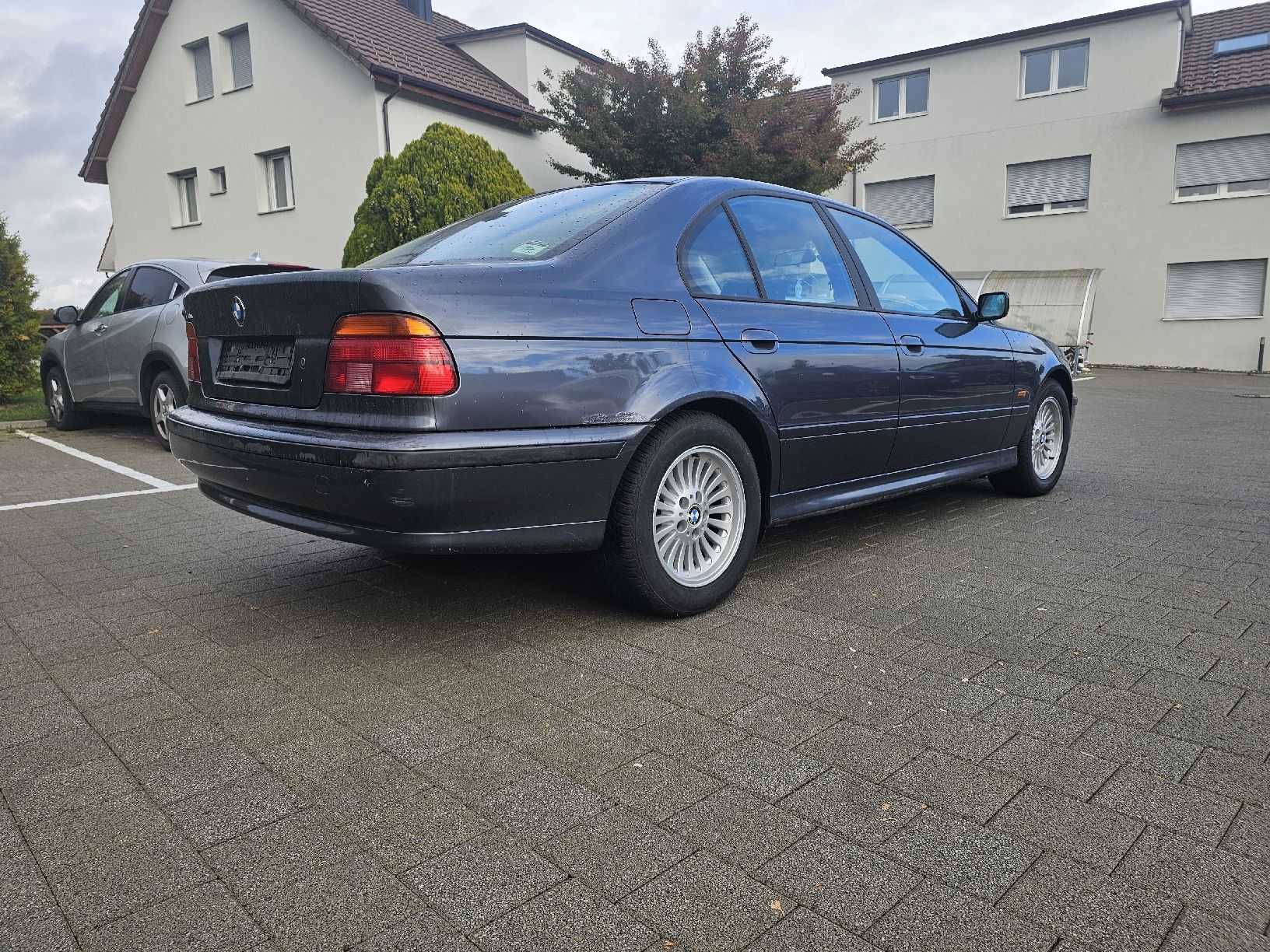 BMW Automobili: BMW E39 528i Handschalter – Usato da Oberaach venduto da Mon_a_madeleine 2
