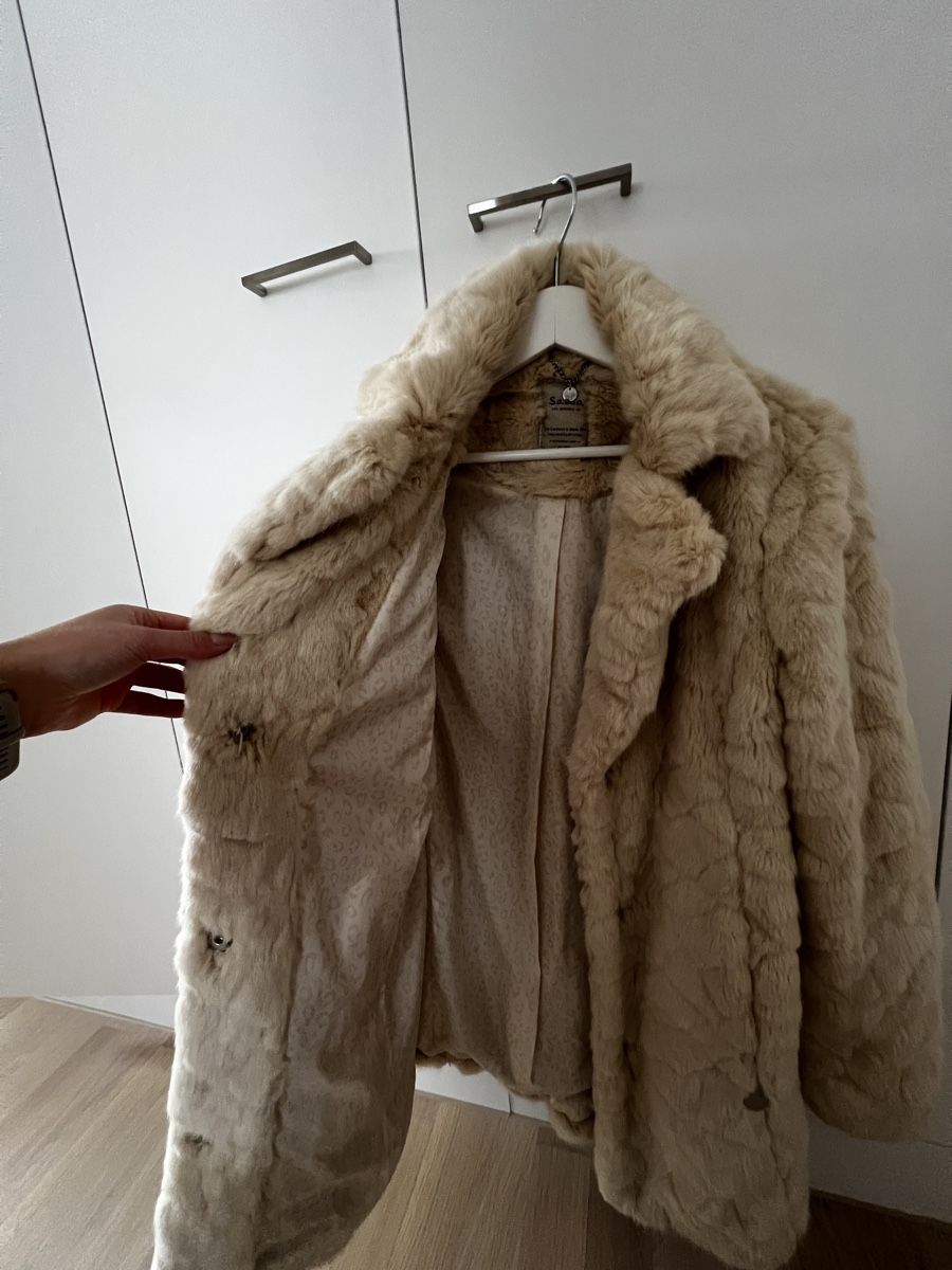 Salsa Cappotti: SALSA Faux Fur Coat – Usato da Rapperswil SG venduto da Tiniva 1
