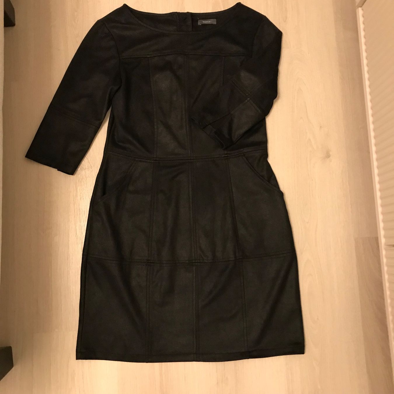 C&A Vestiti: Schönes Kleid – Usato da Dübendorf venduto da nela123