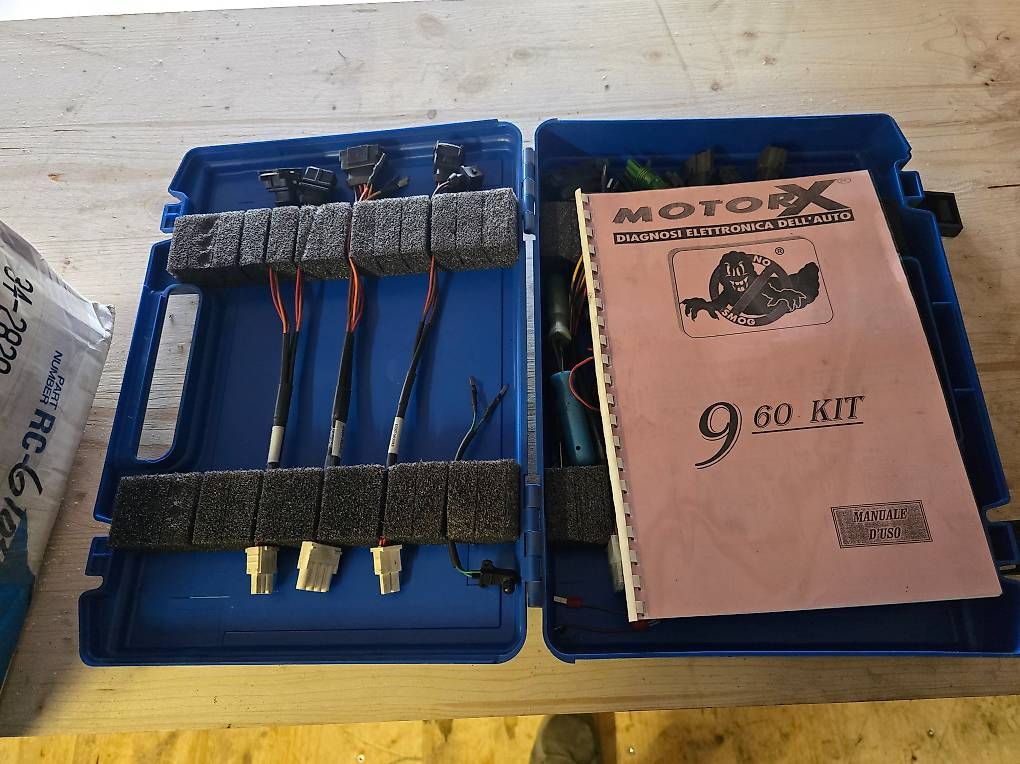 Alle Werkzeuge: Motor X 960 Diagnose-Kit – Gebraucht aus Grosswangen von LUNI_Classic_Cars