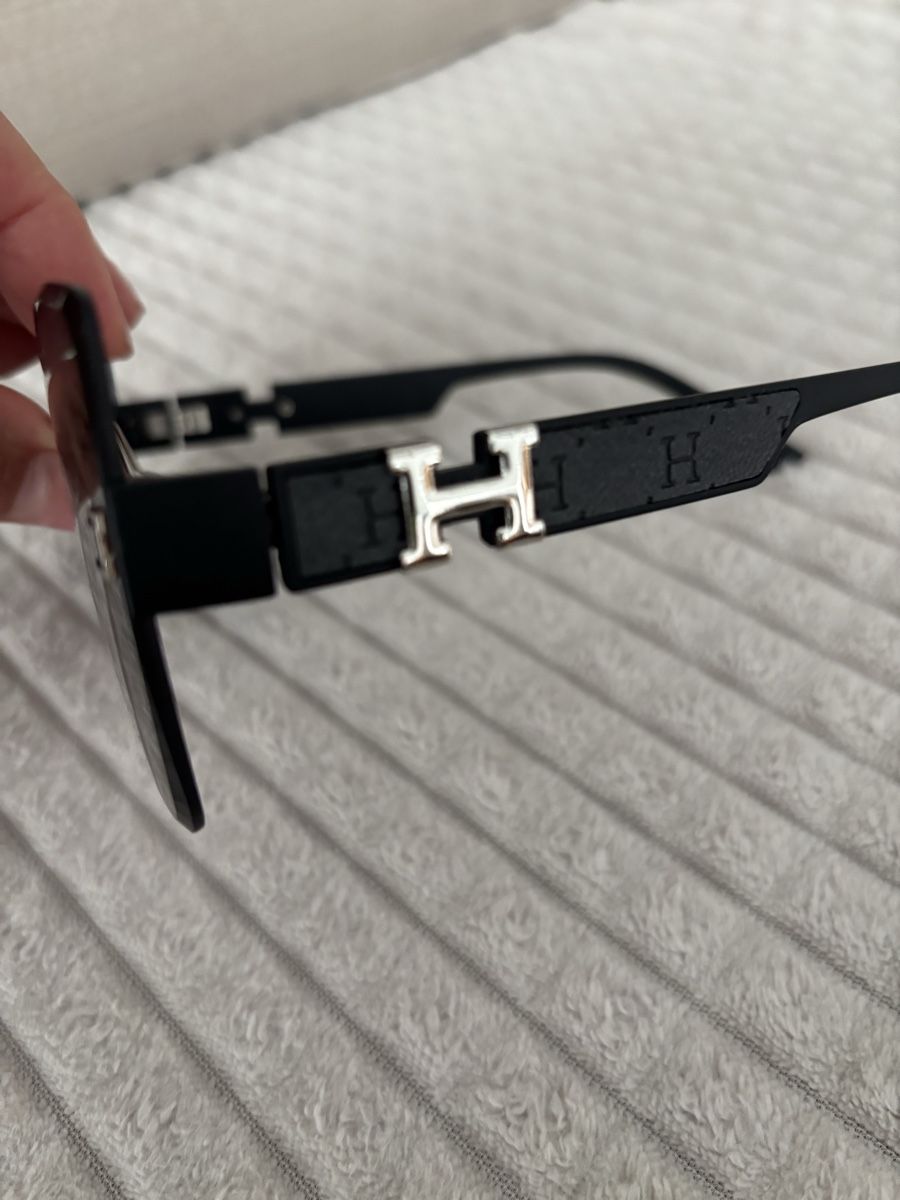 Occhiali & Lenti: Sonnenbrille  – Usato da Zug venduto da Biki72 1