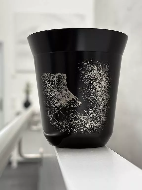 Altre raccolte & rarità: Becher Wildschwein  – Usato da Rickenbach ZH venduto da Pumba_500