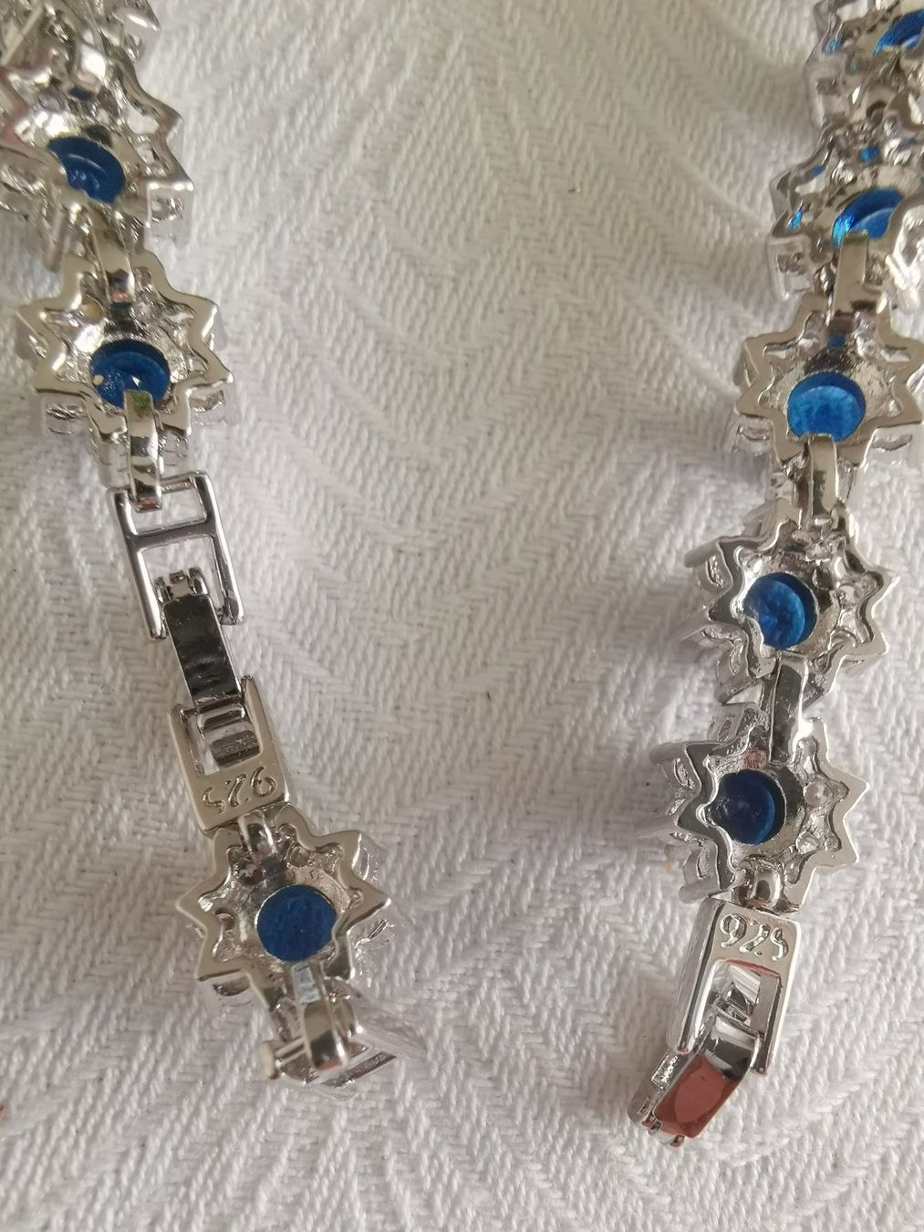 Armbänder & -reifen: SCH. SILBER ARMBAND M. BLAUEN STEINEN 925 – Gebraucht aus Allschwil von Male54 3