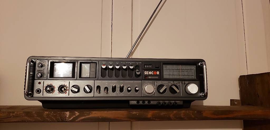 Sistemi audio & multimediali: Ghettoblaster Analog – Usato da Cazis venduto da Morrisb