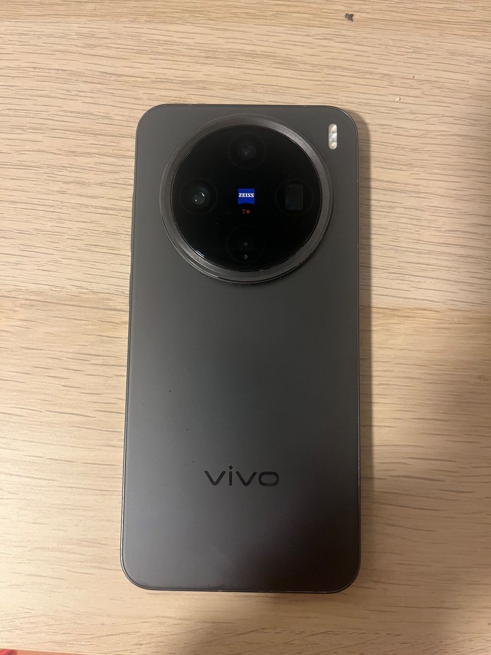 Vivo Handys / Smartphones: Vivo x200 pro mini 5G – Gebraucht aus Lausanne von Mistibiche09 1