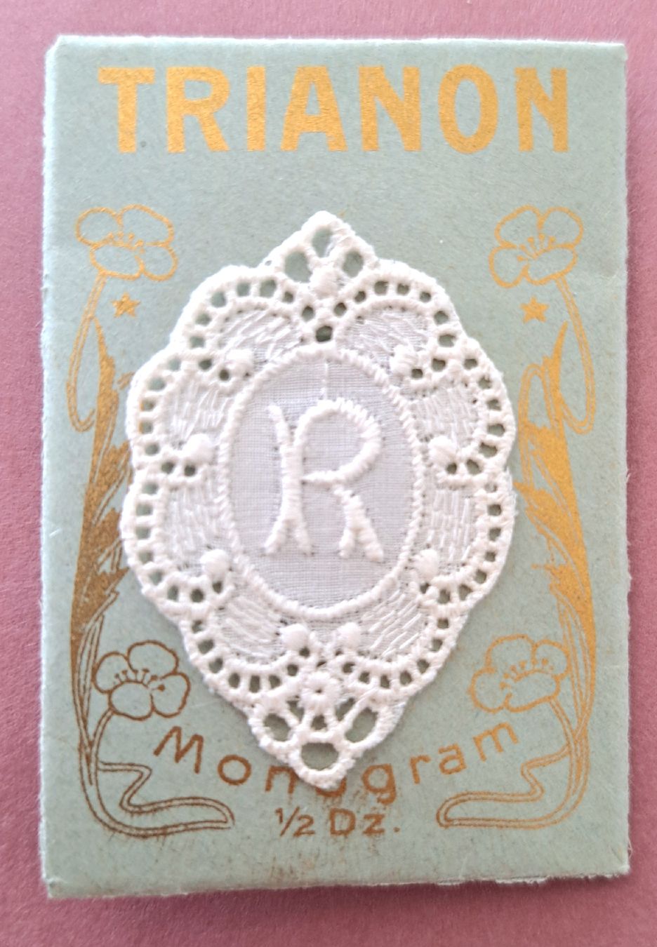 Tessuti: " R " Monogramme dentelle de coton ancienne à coudre – Nuovo (secondo la descrizione) da Hauterive NE venduto da ali_vintage 2