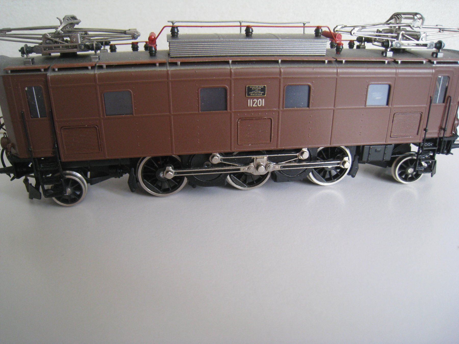 Metropolitan Modellini di ferrovie: Metrop SBB Be 3/5  11201, Zuger Berta,   770 – Usato da Buchs ZH venduto da swiss-train 3
