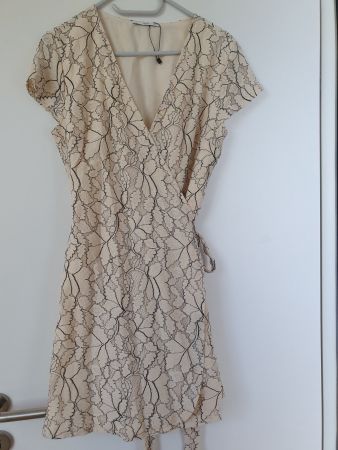 Wickelkleid Mango beige mit schwarzem Muster Grösse L neu