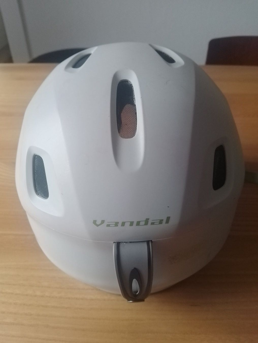 Caschi: Vandal Skihelm ldm weiss Grösse XL – Usato da Luzern venduto da Seri4 1
