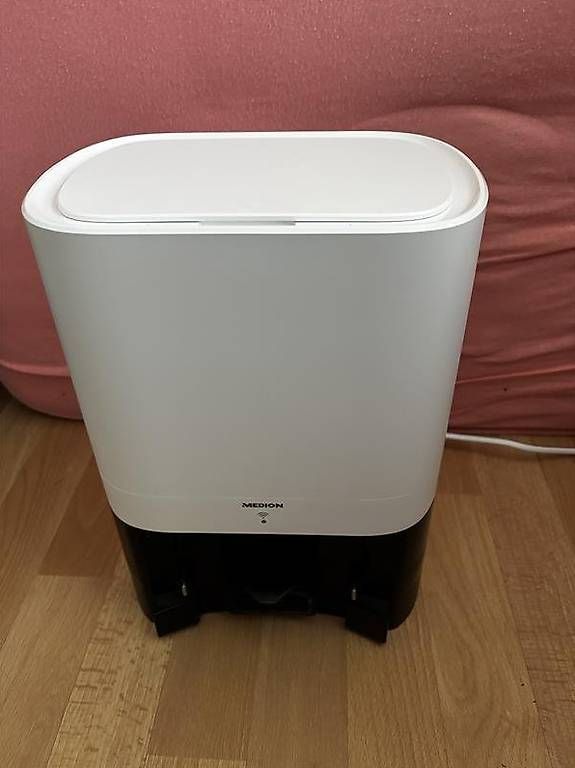 Aspirapolveri & Accessori: Medion Saugroboter X20 mit Absaugstation – Usato da Frauenfeld venduto da ser_79zk 1