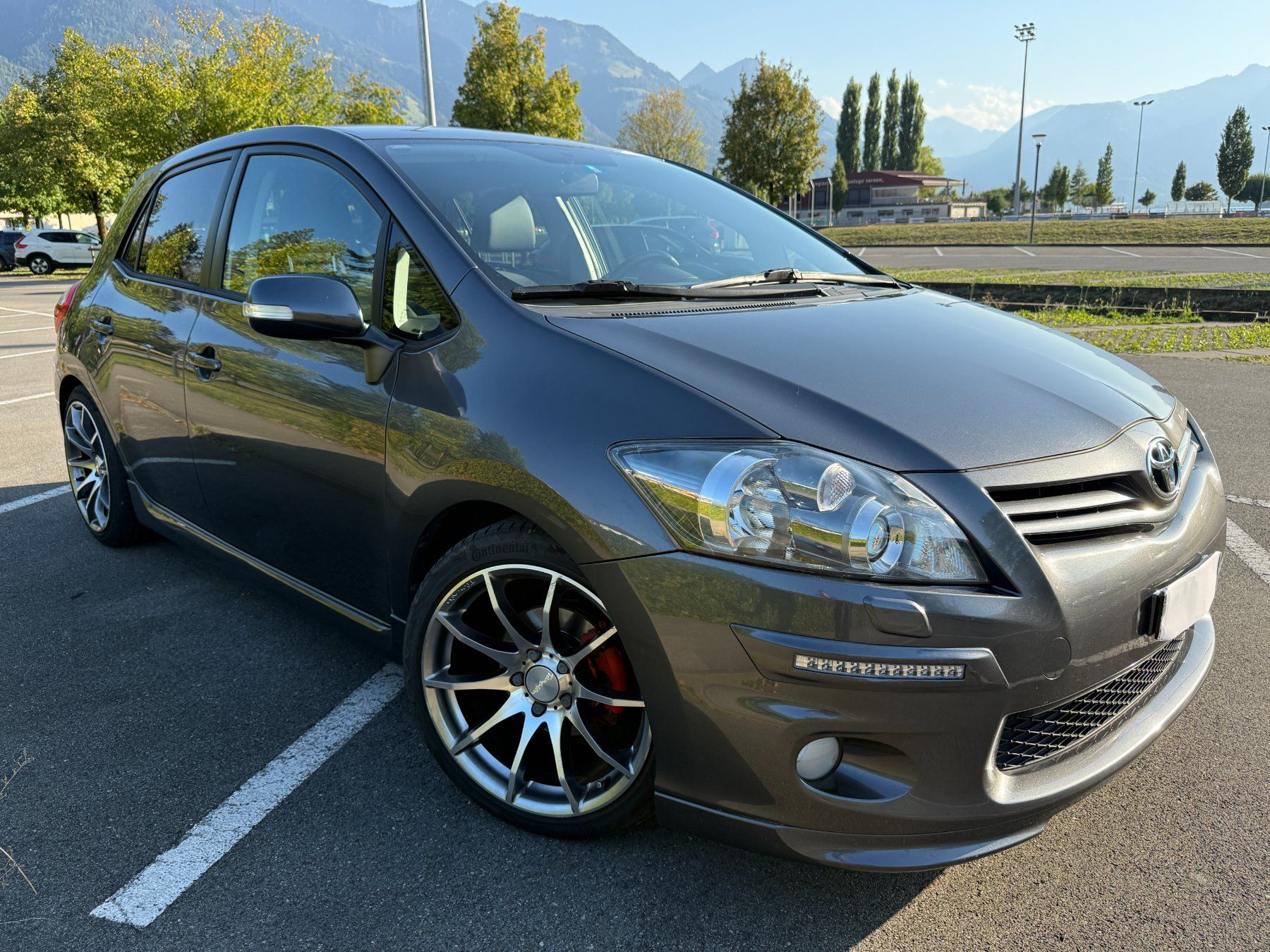 Toyota Automobili: Toyota Auris 1.8 VMa Kompressor K2 – Usato da Wilen (Sarnen) venduto da uno21 2