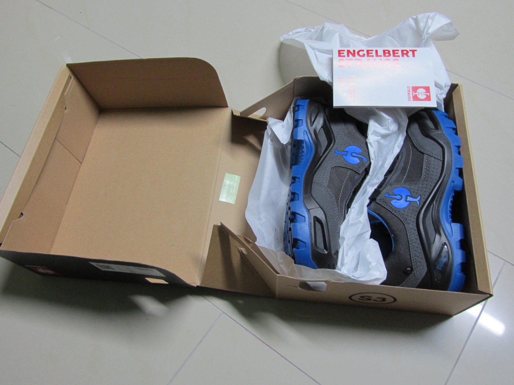 Scarpe da uomo: S3 Sicherheitshalbschuhe e.s. Kastra II low – Usato da moosseedorf venduto da star1210 4