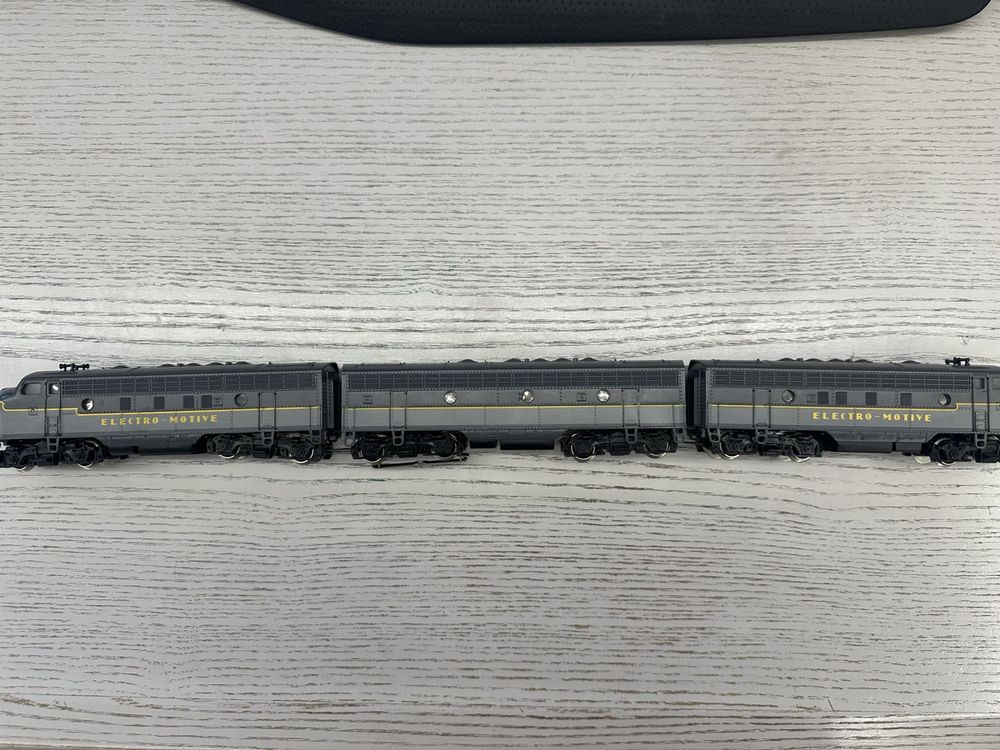 Märklin 3649 USA EMD F7 ‚Electro Motive‘ digital (Gebraucht) in ...