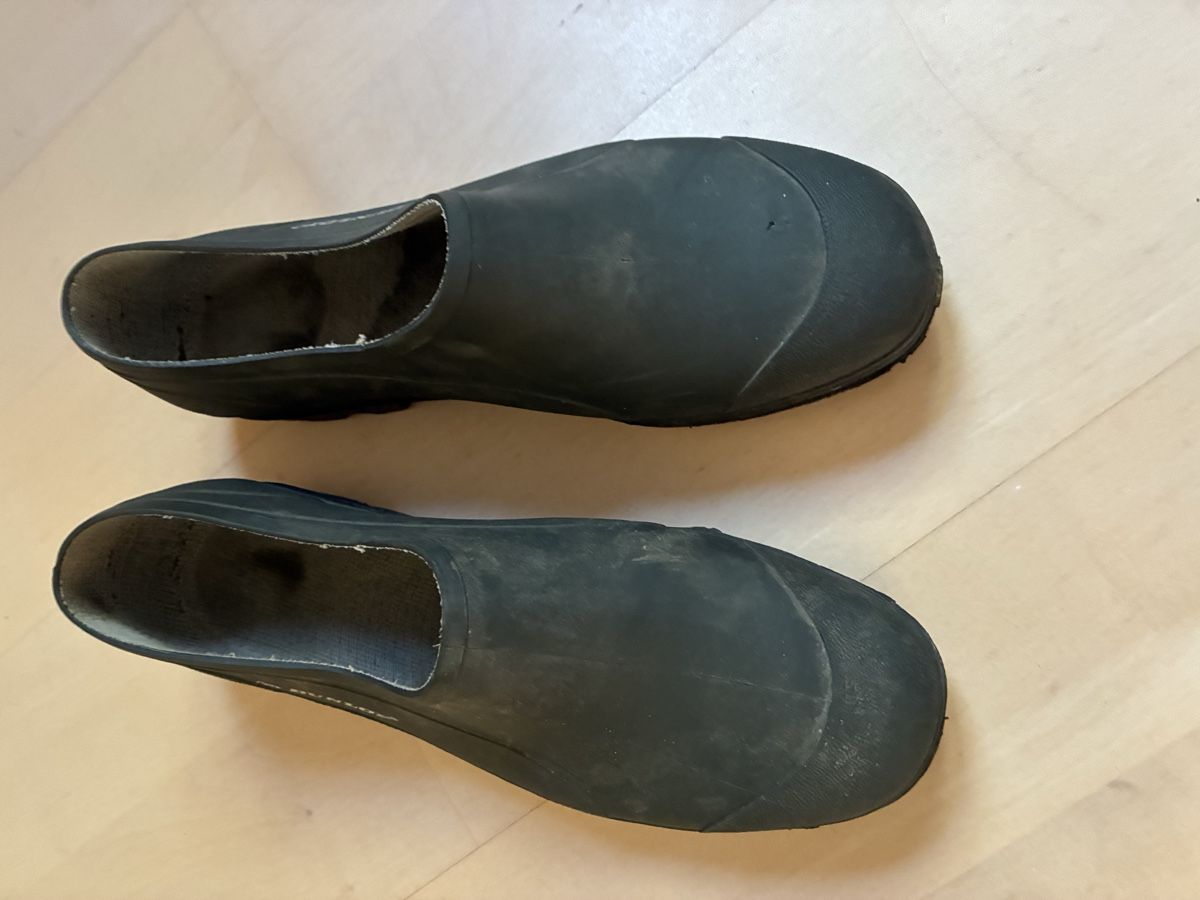 Chaussures hommes: Dunlop Gartenschuhe Gr. 45 – D'occasion à Biberist par wacholder 1