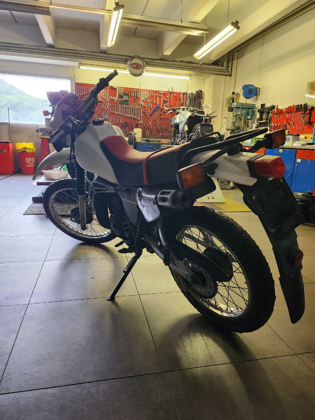 Yamaha Enduro: yamaha dt125 – Usato da Lugano venduto da Bernardino04 7